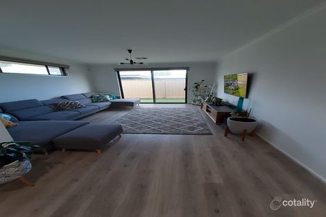 Property photo of 24 Scarlet Avenue Munno Para SA 5115