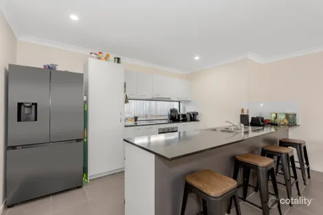 Property photo of 18 Brookfield Street Pimpama QLD 4209