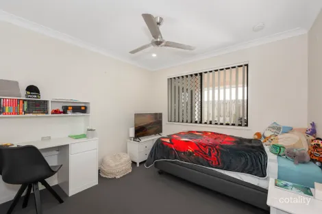 Property photo of 18 Brookfield Street Pimpama QLD 4209