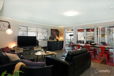 Property photo of 15 Sunset Drive Glenvale QLD 4350