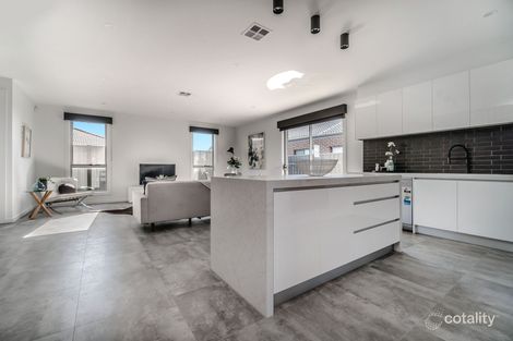 Property photo of 80 Mackellar Drive Roxburgh Park VIC 3064
