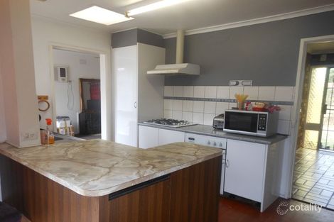 Property photo of 19 Clairmont Avenue Cranbourne VIC 3977