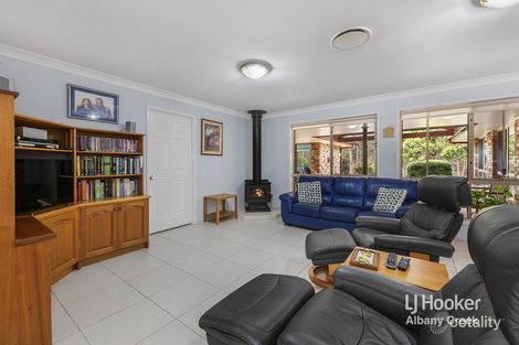 Property photo of 5 Hengis Court Albany Creek QLD 4035