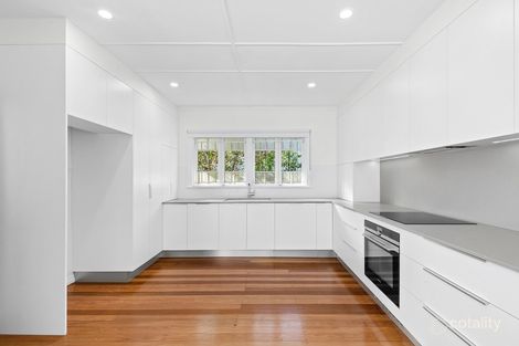 Property photo of 9 Chigwell Street Wavell Heights QLD 4012