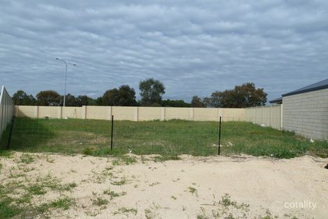 15 Mariposa Gdns, Success, WA 6164