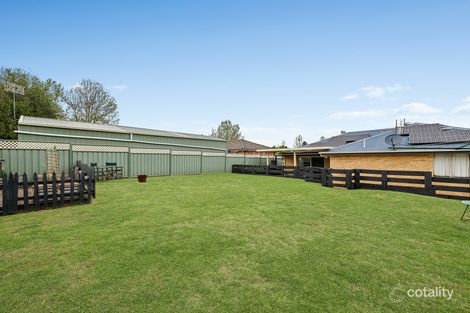 Property photo of 2 Sheldon Crescent Orange NSW 2800