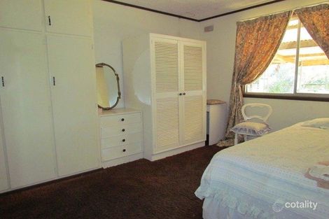 Property photo of 32 Goward Road Owen SA 5460