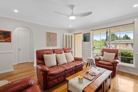 Property photo of 2 Sheldon Crescent Orange NSW 2800