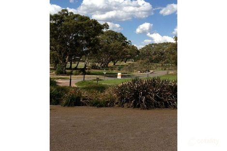 Property photo of 2 Ayrshire Drive Doreen VIC 3754