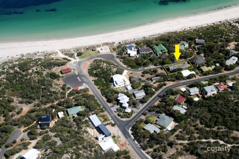 Property photo of 10 McCourt Place Peppermint Grove Beach WA 6271