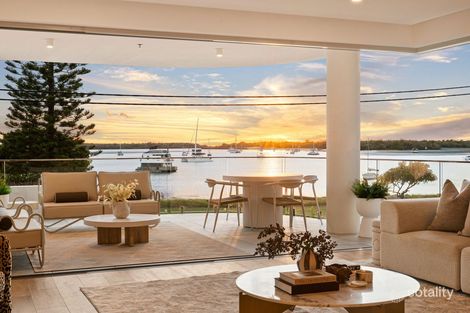 1/536 Marine Pde, Biggera Waters, QLD 4216