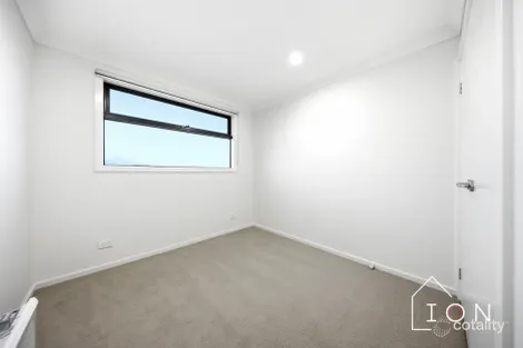 Property photo of 7 Eifel Walk Clyde VIC 3978