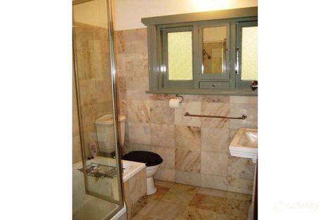 Property photo of 5 Clitheroe Court Glen Iris VIC 3146