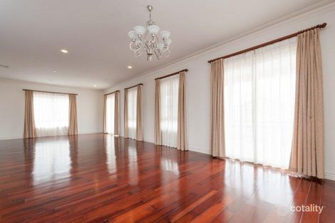 Property photo of 37 Royal Terrace Craigieburn VIC 3064