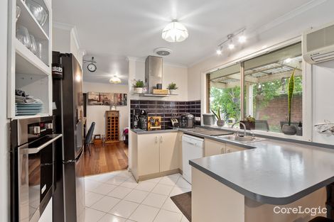 Property photo of 19 St Johns Wood Skye VIC 3977