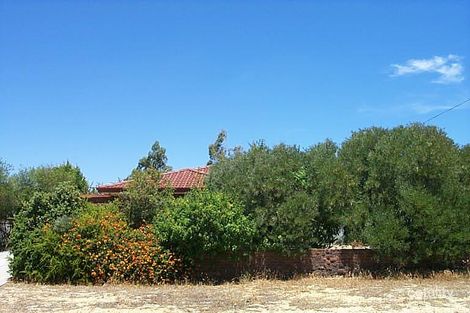 17 Logpine Cres, Camillo, WA 6111