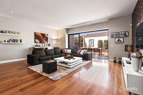 Property photo of 72 Fewster Road Hampton VIC 3188