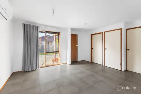 Property photo of 3/64 Edward Street Macleod VIC 3085
