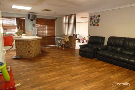 Property photo of 1 McBain Court Langford WA 6147