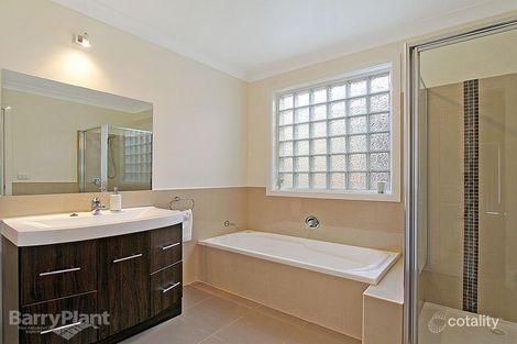Property photo of 3 Grant Drive Bayswater North VIC 3153