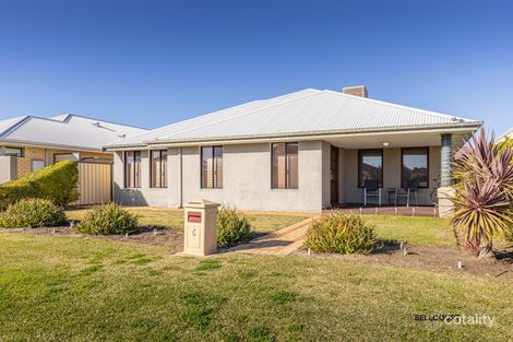 6 Savannah Cct, Success, WA 6164
