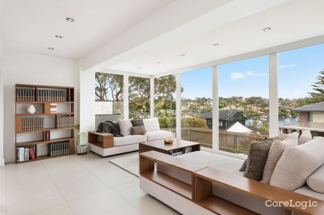 Property photo of 11 Yarraga Place Yowie Bay NSW 2228