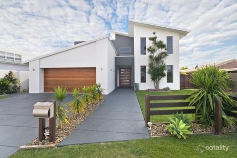 Property photo of 64 Claymore Crescent Bundall QLD 4217