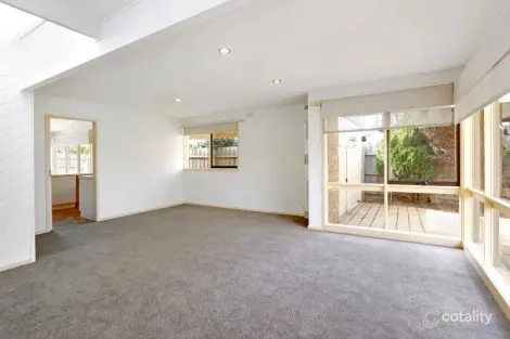 Property photo of 34 Martin Street Hastings VIC 3915