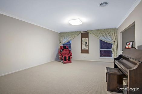 Property photo of 27 Viola Avenue Point Cook VIC 3030