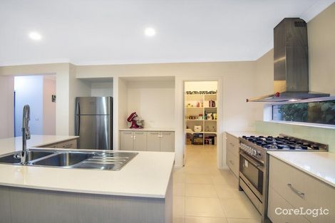 Property photo of 27 Viola Avenue Point Cook VIC 3030