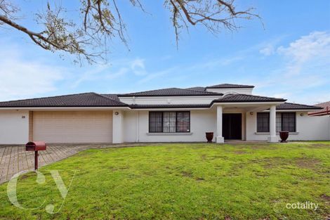 Property photo of 28 Curedale Mews Bull Creek WA 6149