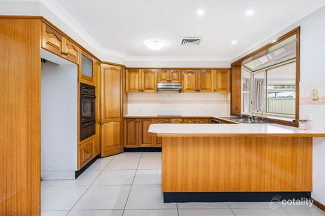 Property photo of 5 Devitt Crescent The Oaks NSW 2570