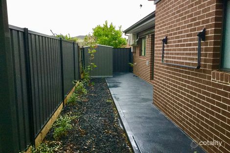 Property photo of 2/19 Canberra Grove Lalor VIC 3075