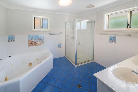 Property photo of 35 Arkan Avenue Woolgoolga NSW 2456