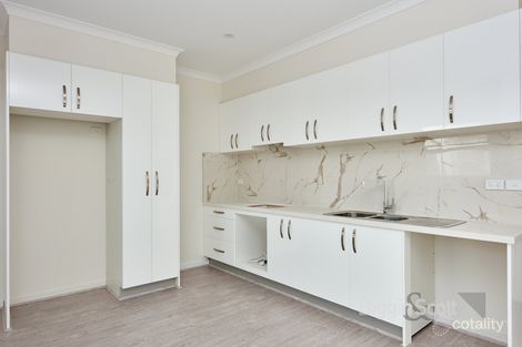Property photo of 2/20 Union Grove Springvale VIC 3171