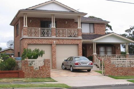 16 Houison St, Westmead, NSW 2145