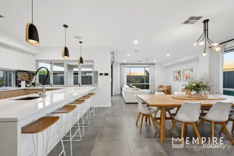 Property photo of 26 Prizba Rise Coogee WA 6166