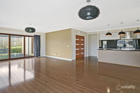 Property photo of 14 Lilly Pilly Court Darley VIC 3340