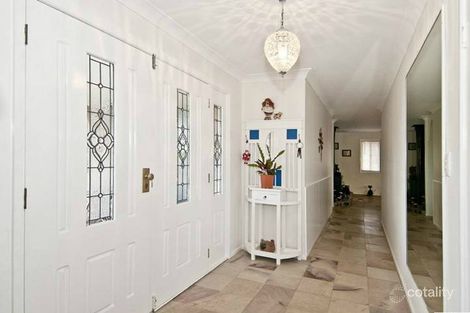 Property photo of 2-4 Farwell Close Kooralbyn QLD 4285