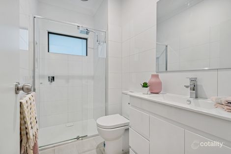 Property photo of 1/30 Cuthbert Road Reservoir VIC 3073