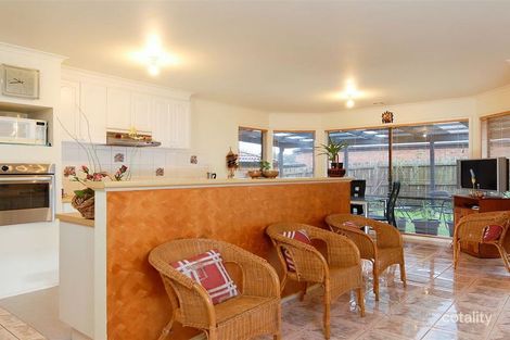 Property photo of 4 Hooper Drive Skye VIC 3977