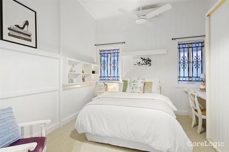 Property photo of 28 Blackall Terrace East Brisbane QLD 4169