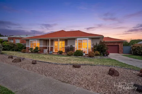 9 Ascot Ave, Bacchus Marsh, VIC 3340