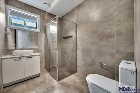 Property photo of 18 Geller Circuit Tarneit VIC 3029