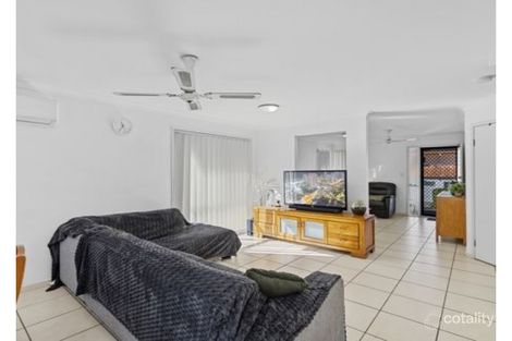 Property photo of 17/2 Studio Drive Pacific Pines QLD 4211