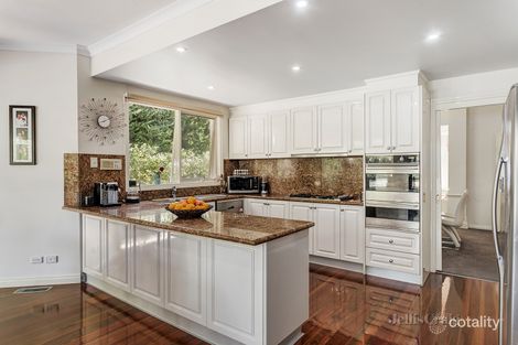 Property photo of 19 Dena Court Templestowe VIC 3106