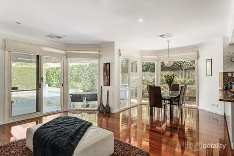 Property photo of 19 Dena Court Templestowe VIC 3106