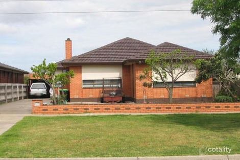 37 Wood St, Avondale Heights, VIC 3034