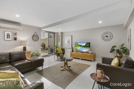 2/15 Morce Ave, Sorrento, VIC 3943