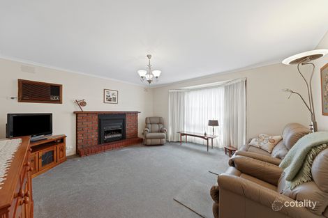 Property photo of 39 Wallace Road Cranbourne VIC 3977